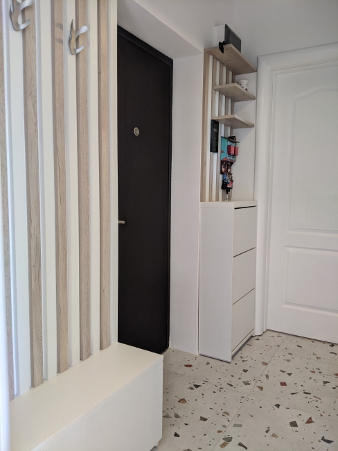 Reamenajare studio cu pat înălțat