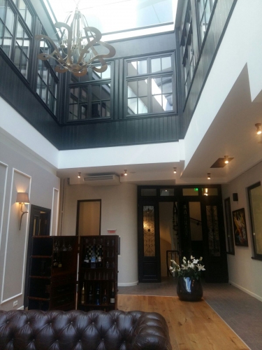 mansion hotel